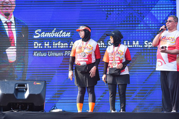 Race photo from NOTARACE 2025