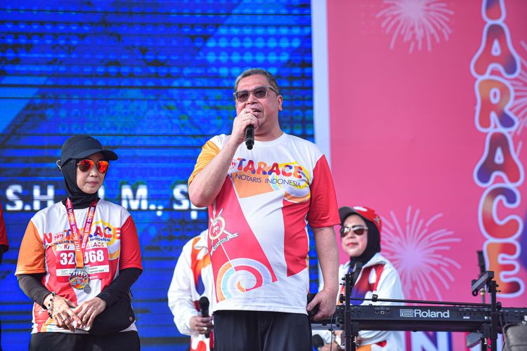 Race photo from NOTARACE 2025