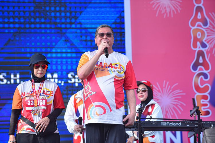 Race photo from NOTARACE 2025