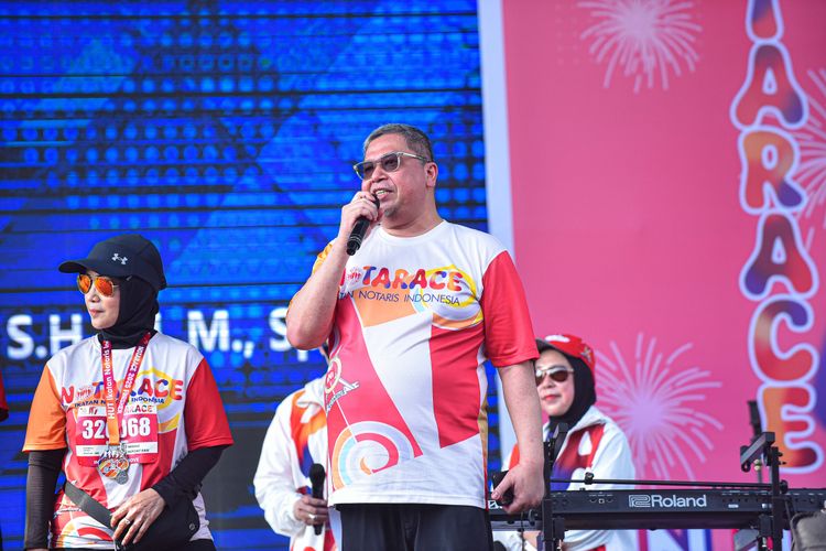 Race photo from NOTARACE 2025
