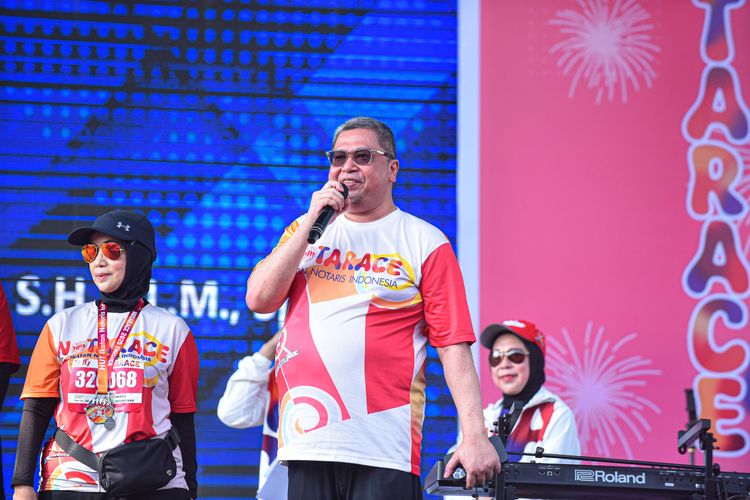 Race photo from NOTARACE 2025