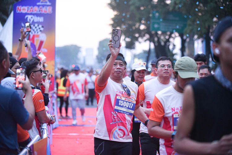 Race photo from NOTARACE 2025