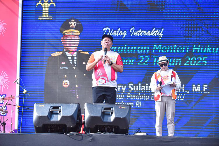 Race photo from NOTARACE 2025