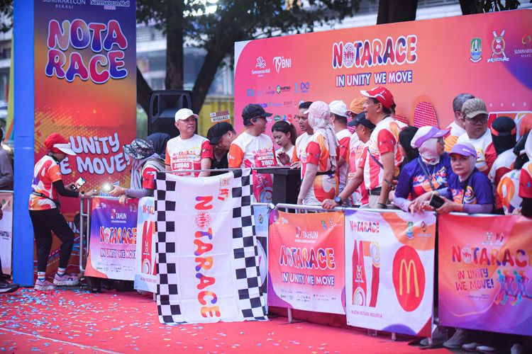 Race photo from NOTARACE 2025