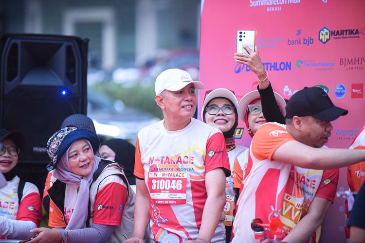 Race photo from NOTARACE 2025