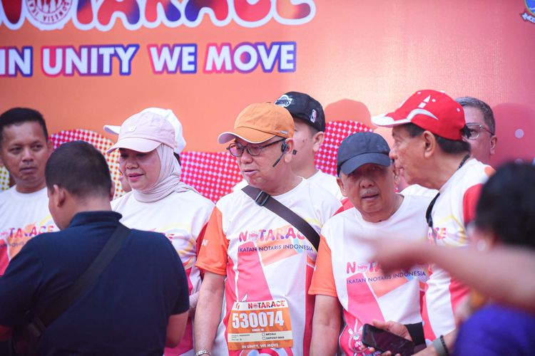 Race photo from NOTARACE 2025