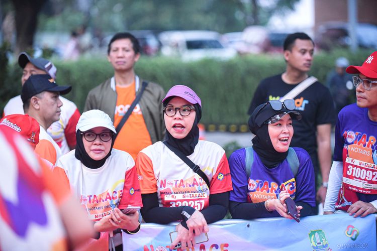 Race photo from NOTARACE 2025