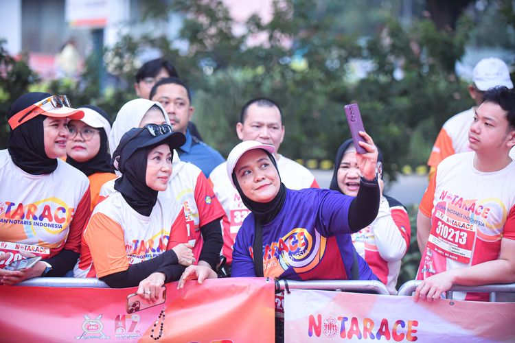 Race photo from NOTARACE 2025