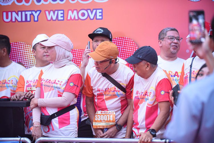 Race photo from NOTARACE 2025