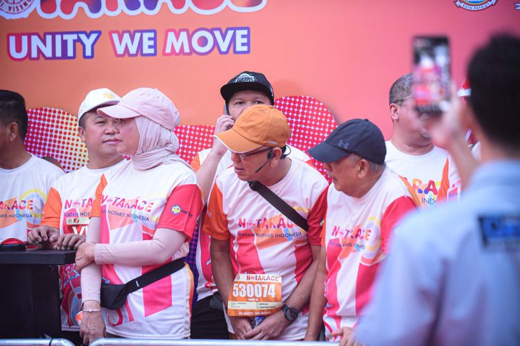 Race photo from NOTARACE 2025