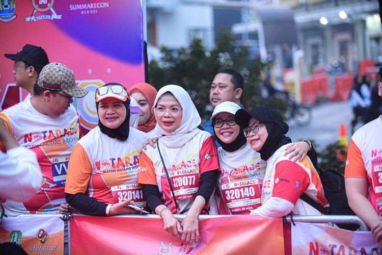 Race photo from NOTARACE 2025