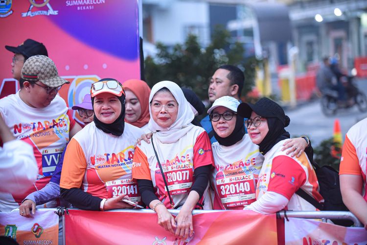 Race photo from NOTARACE 2025