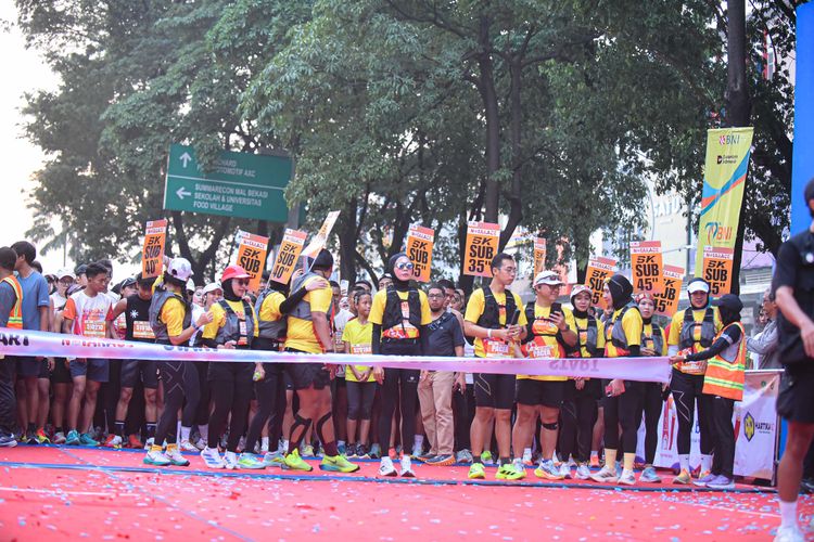 Race photo from NOTARACE 2025