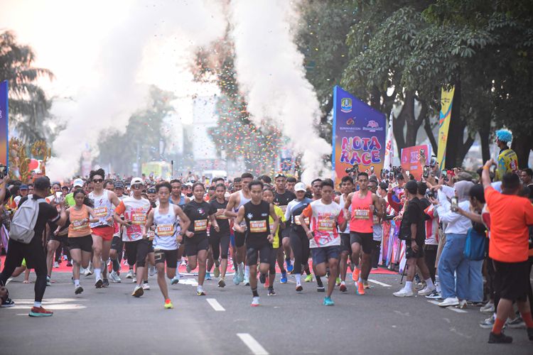 Race photo from NOTARACE 2025