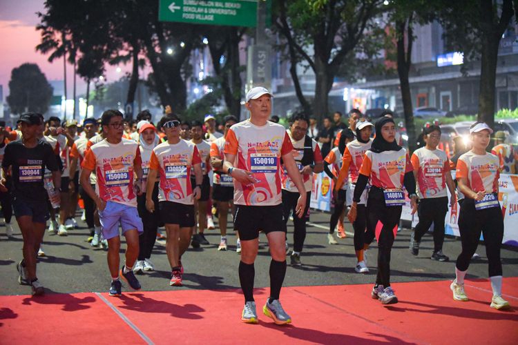 Race photo from NOTARACE 2025