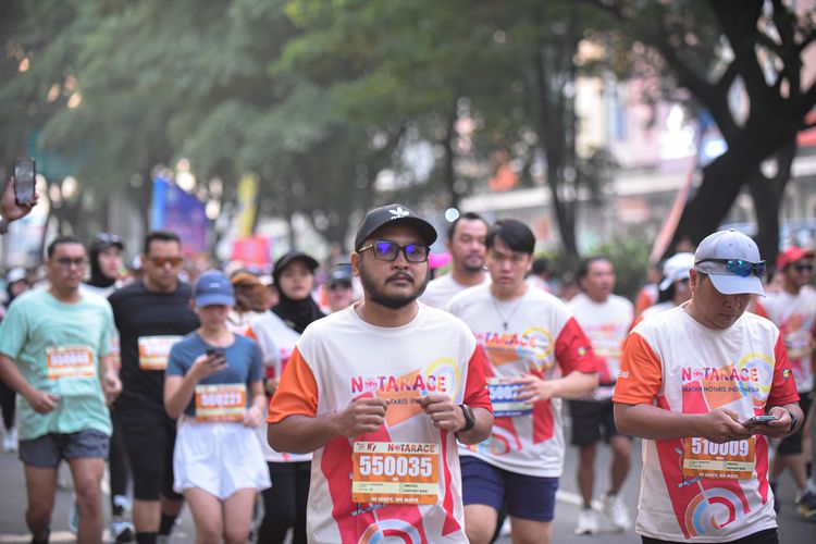Race photo from NOTARACE 2025