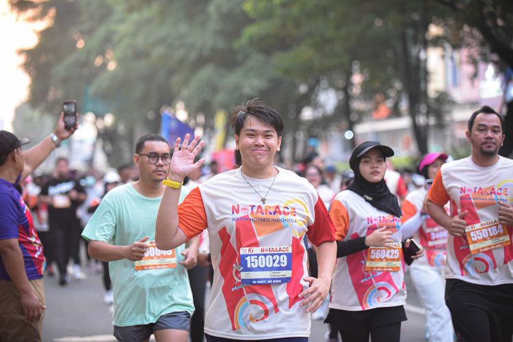 Race photo from NOTARACE 2025
