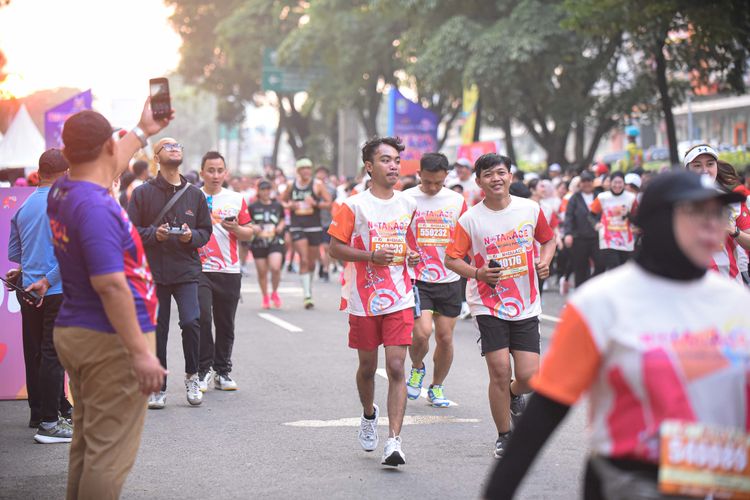 Race photo from NOTARACE 2025