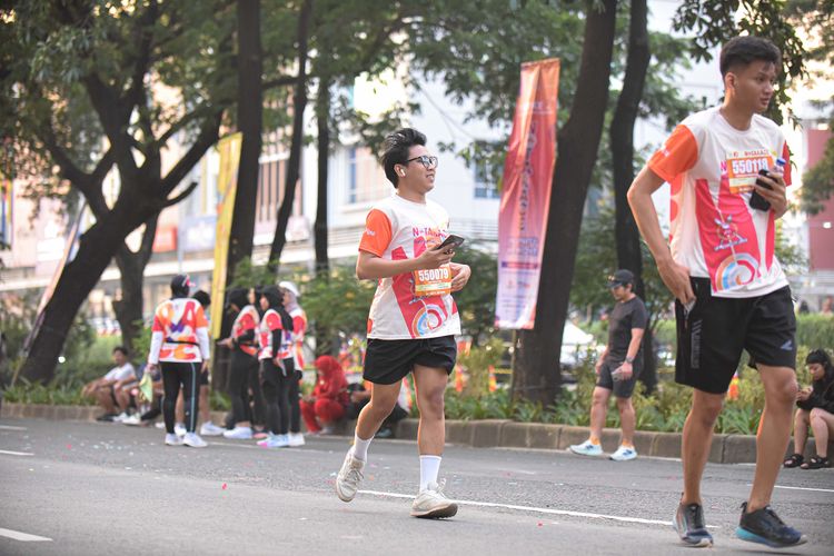 Race photo from NOTARACE 2025