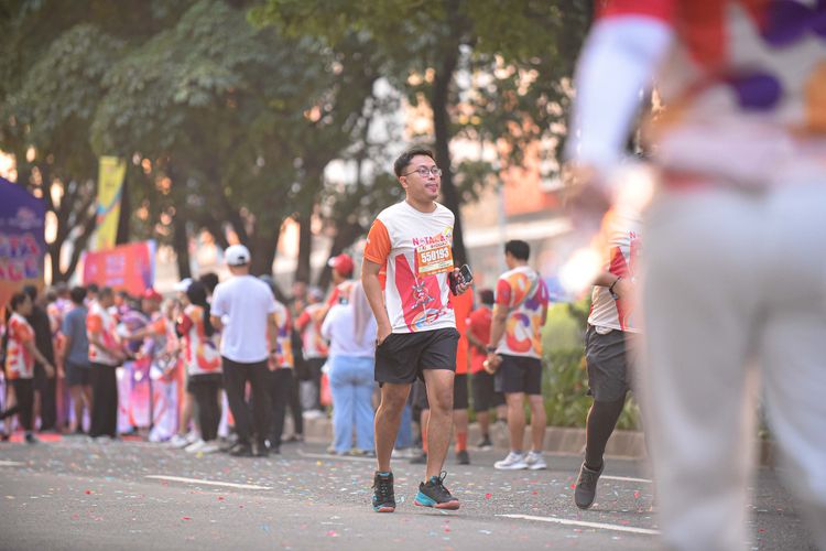 Race photo from NOTARACE 2025