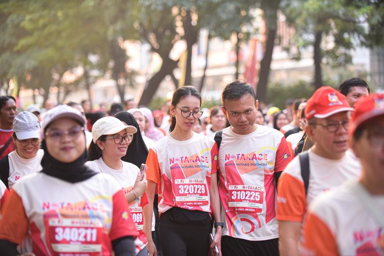 Race photo from NOTARACE 2025