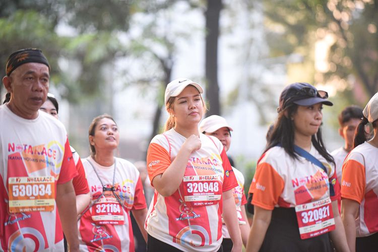 Race photo from NOTARACE 2025