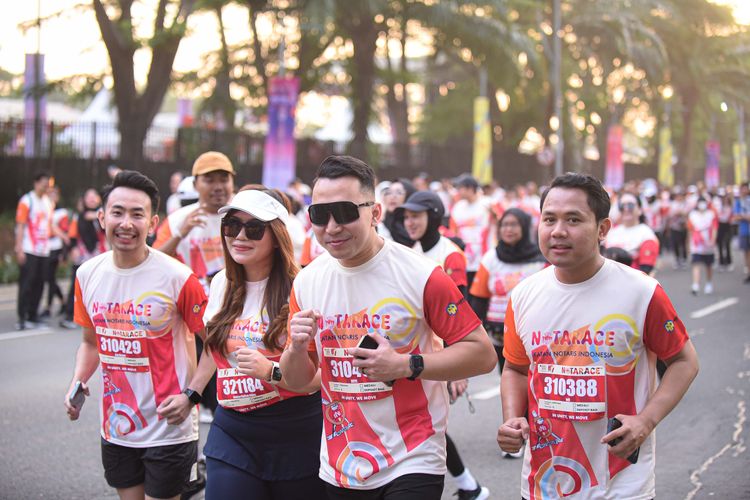 Race photo from NOTARACE 2025