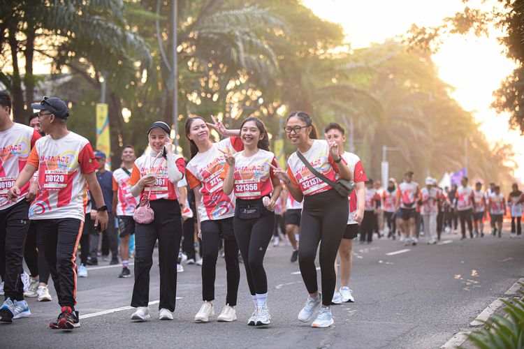 Race photo from NOTARACE 2025