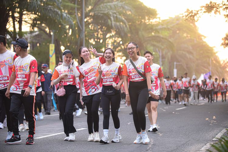 Race photo from NOTARACE 2025