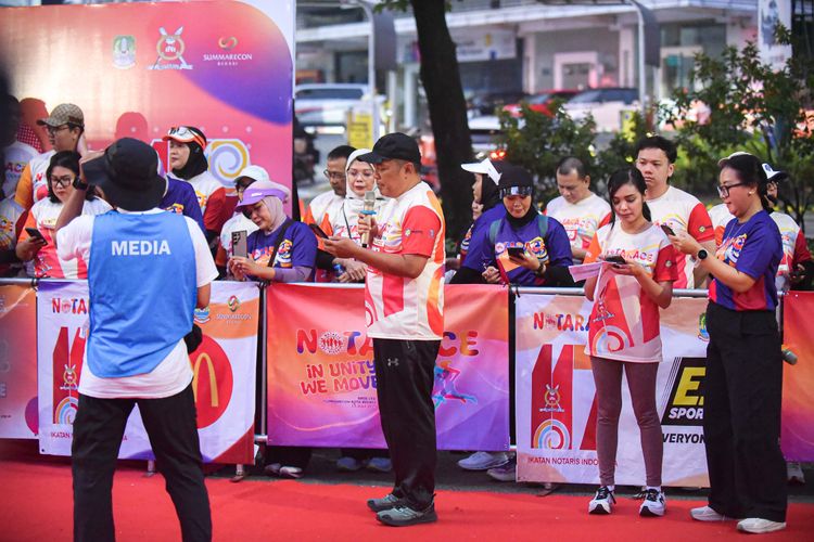 Race photo from NOTARACE 2025
