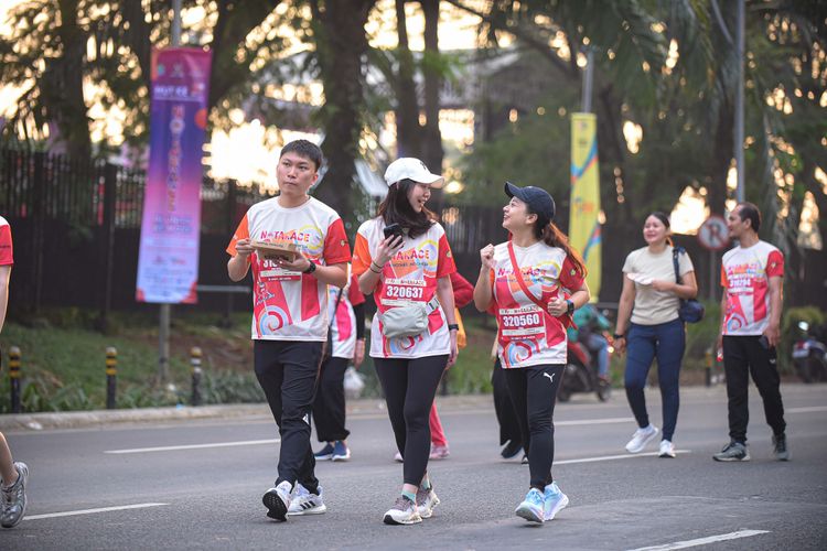 Race photo from NOTARACE 2025