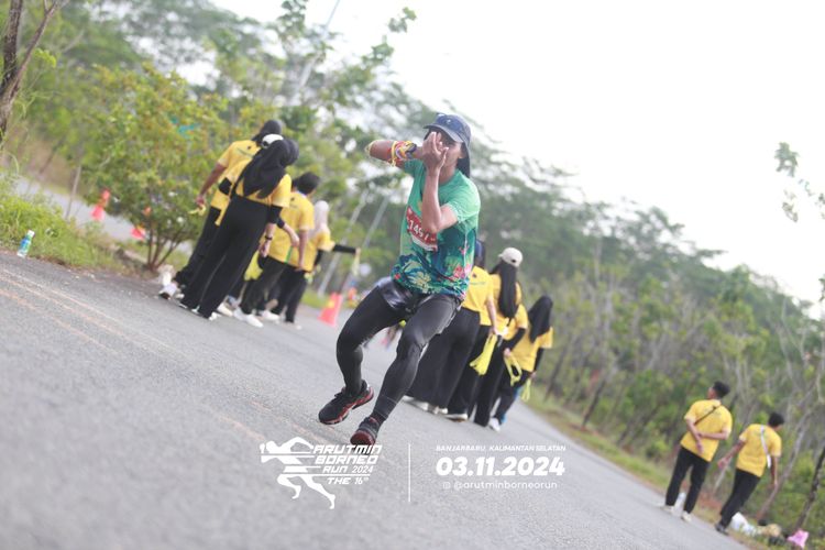 Race photo from Arutmin Borneo Run 2024