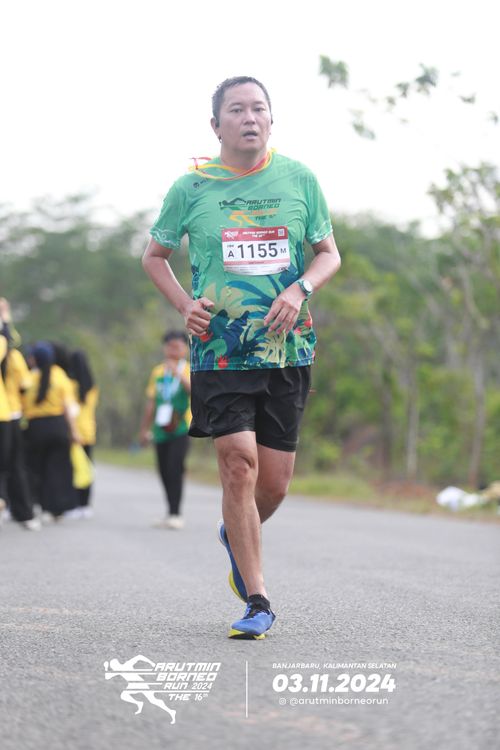 Race photo from Arutmin Borneo Run 2024