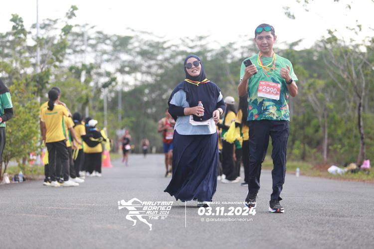 Race photo from Arutmin Borneo Run 2024