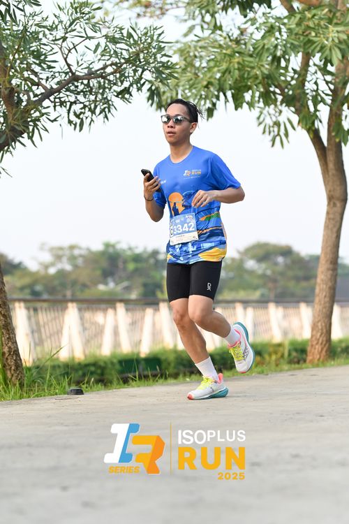 Race photo from ISOPLUS RUN 2025 - JAKARTA