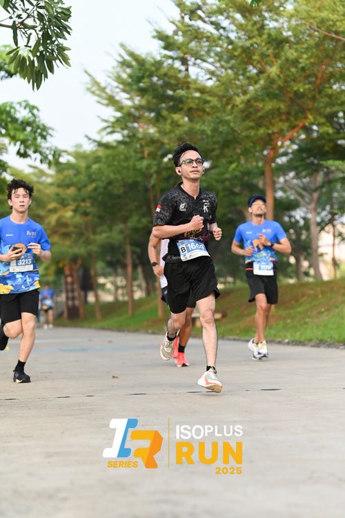 Race photo from ISOPLUS RUN 2025 - JAKARTA