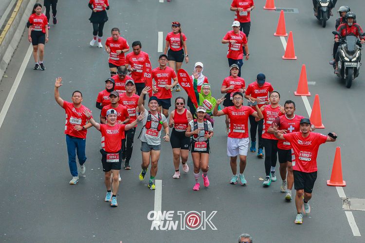 Race photo from ONE RUN 10K 2025