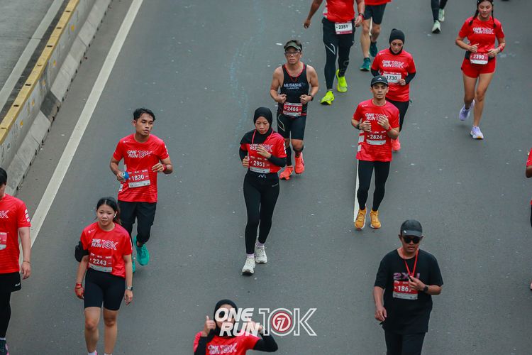 Race photo from ONE RUN 10K 2025