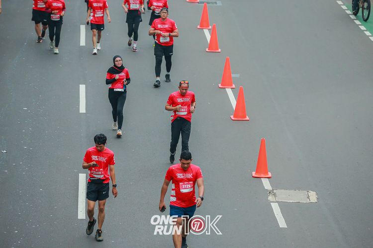 Race photo from ONE RUN 10K 2025