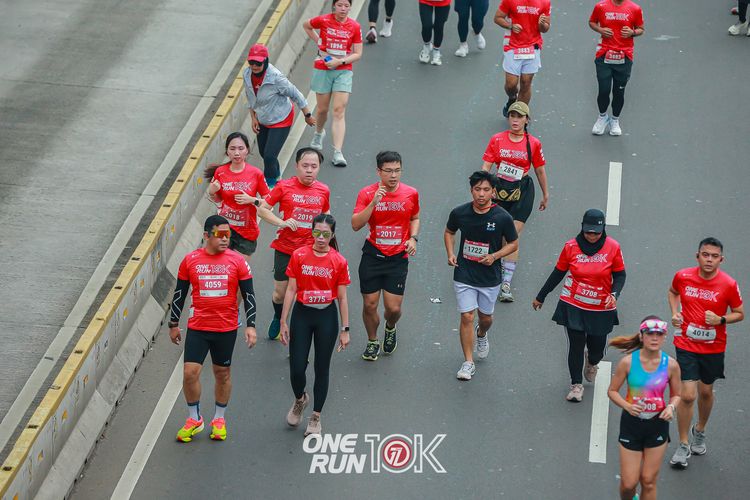 Race photo from ONE RUN 10K 2025