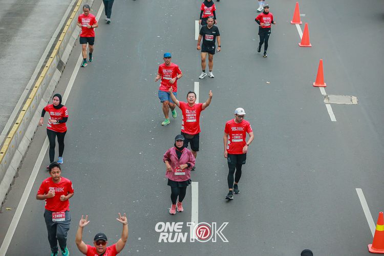 Race photo from ONE RUN 10K 2025