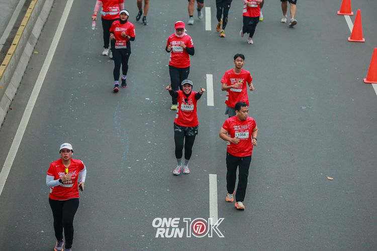Race photo from ONE RUN 10K 2025