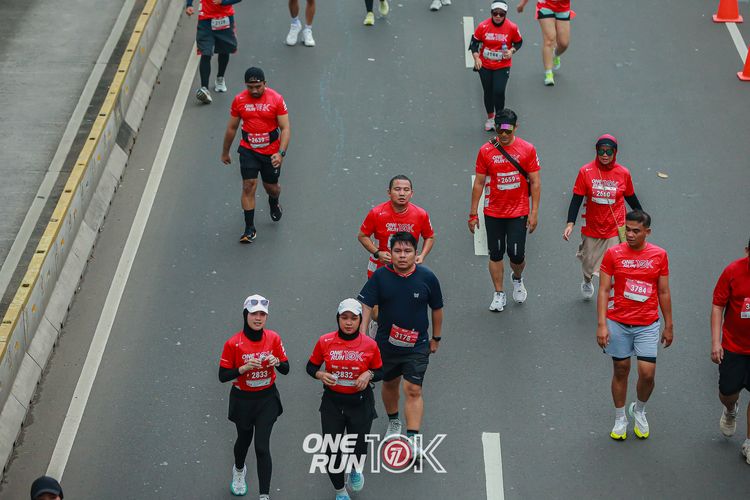 Race photo from ONE RUN 10K 2025