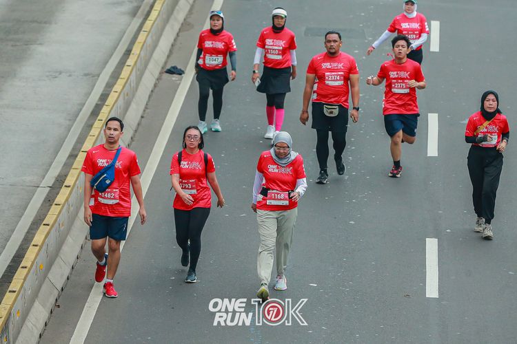 Race photo from ONE RUN 10K 2025