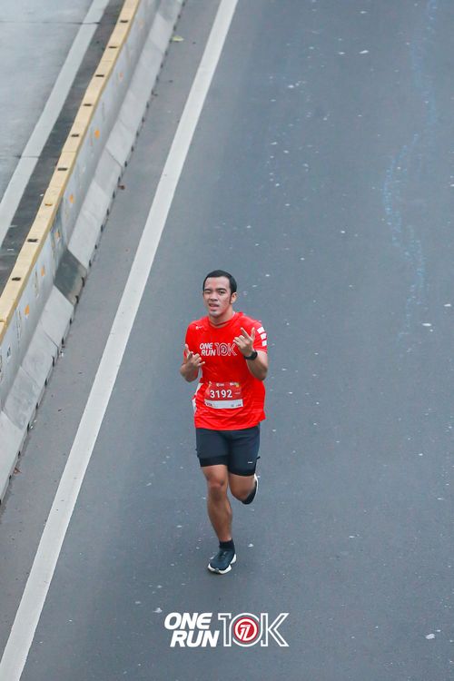 Race photo from ONE RUN 10K 2025
