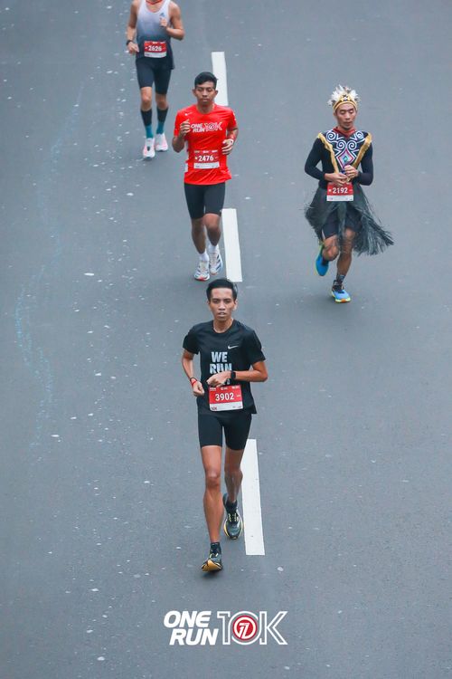 Race photo from ONE RUN 10K 2025