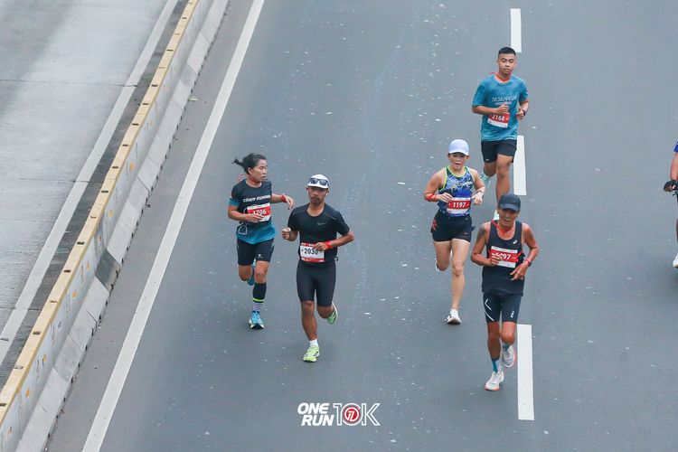Race photo from ONE RUN 10K 2025