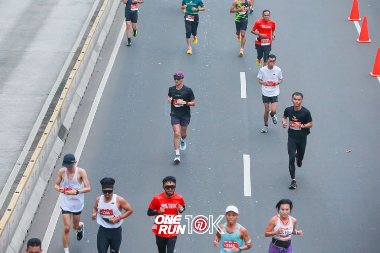 Race photo from ONE RUN 10K 2025