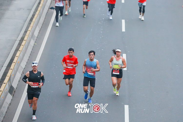 Race photo from ONE RUN 10K 2025