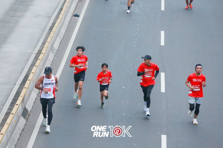 Race photo from ONE RUN 10K 2025